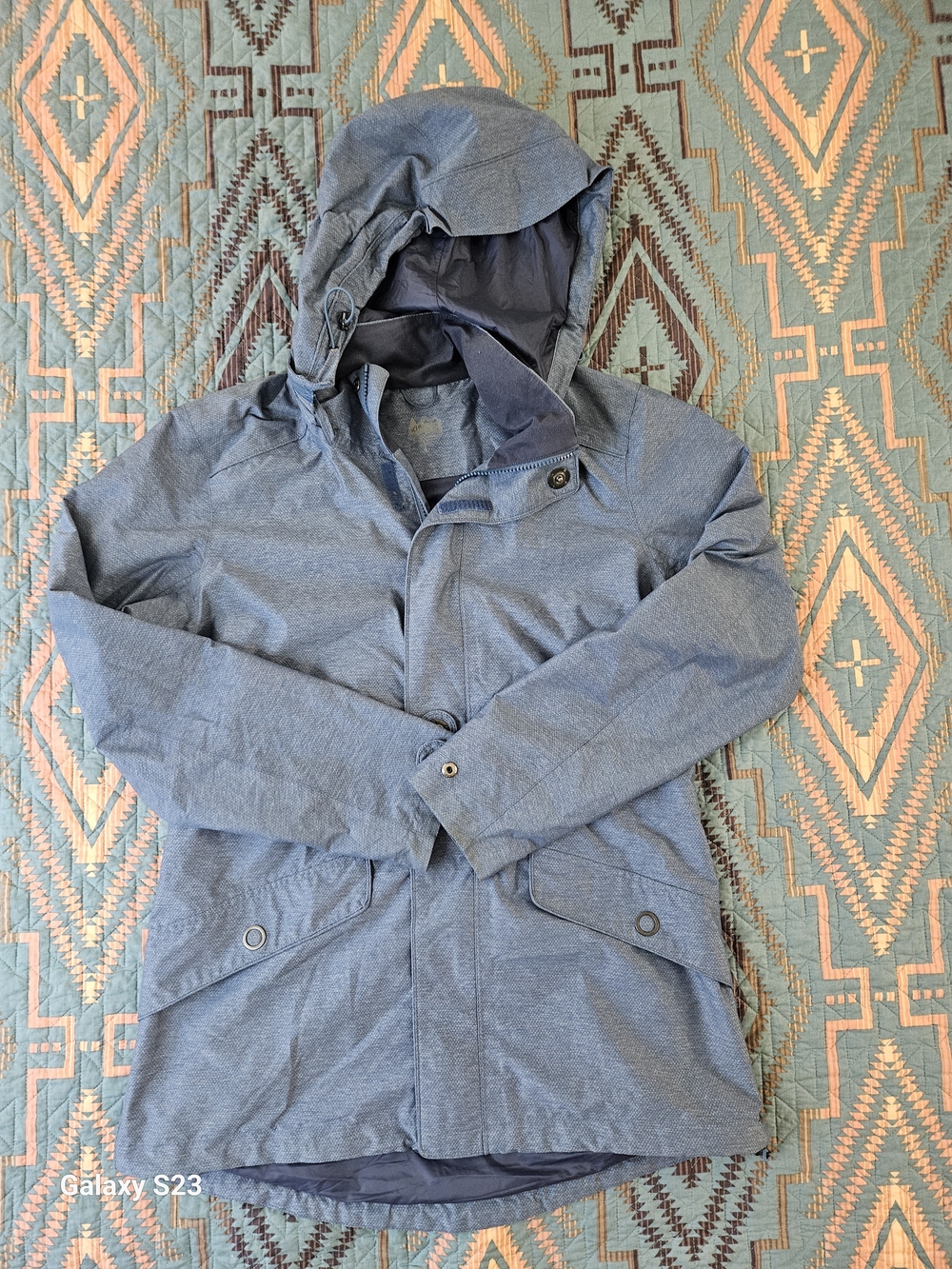 REI Men's Hooded Raincoat in Heather Blue